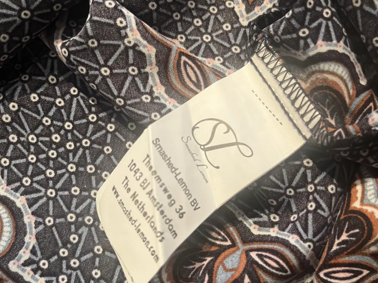 Billede 2 - Tunika fra smashed Lemon