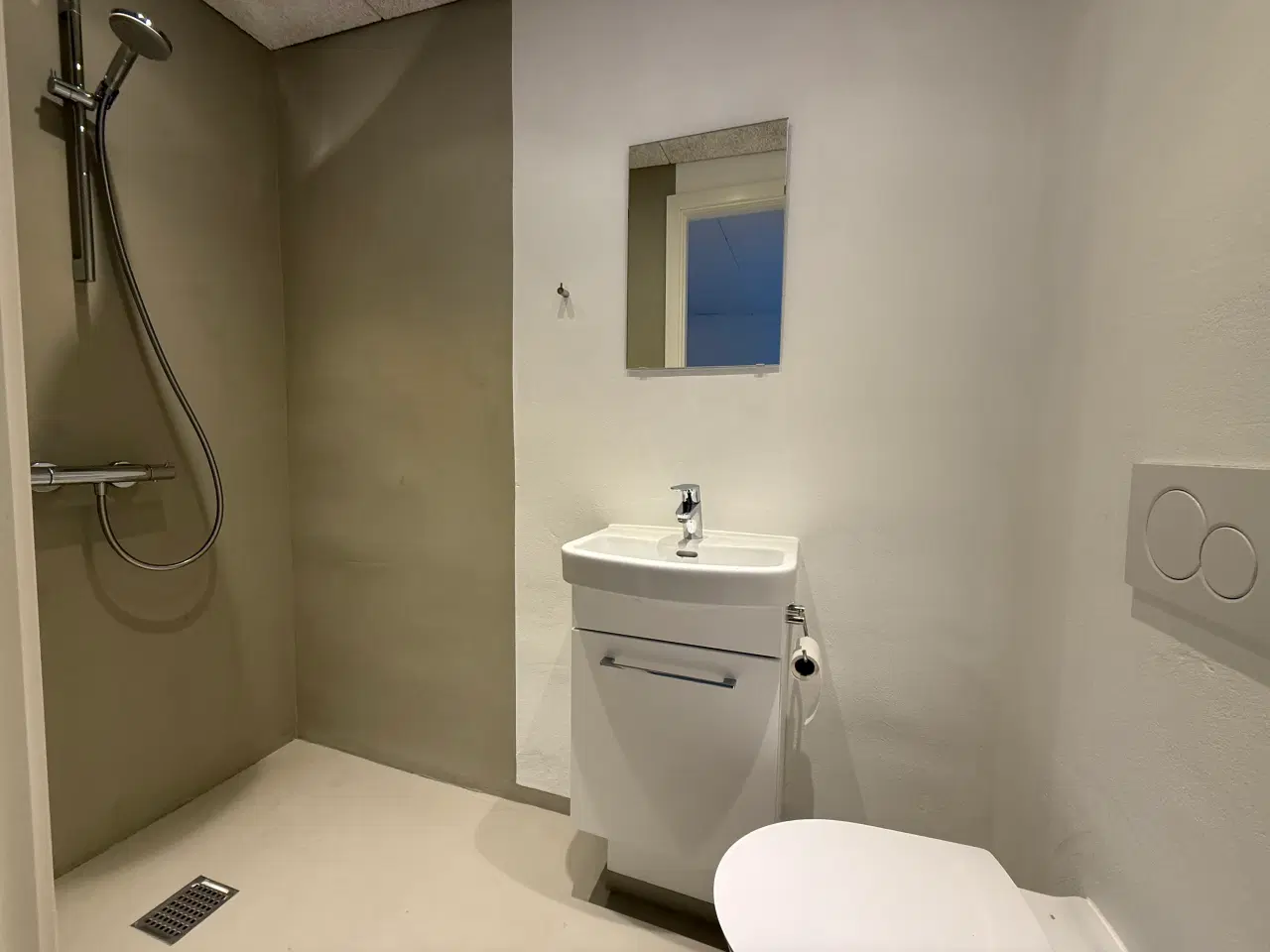 Billede 6 - Centralt i Lyngby