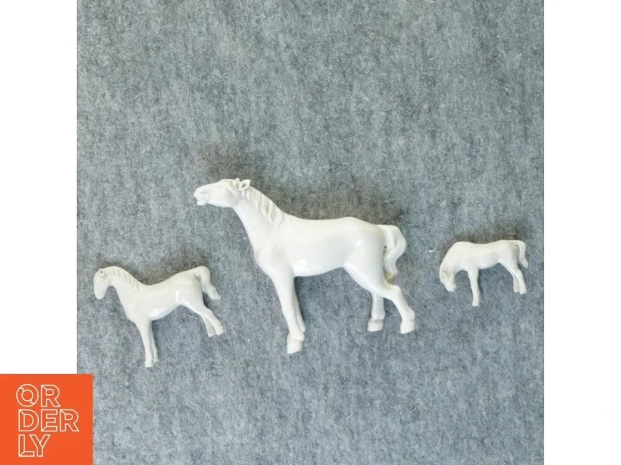 Billede 1 - Heste figurer i porcelæn (str. 14 x 13 cm)
