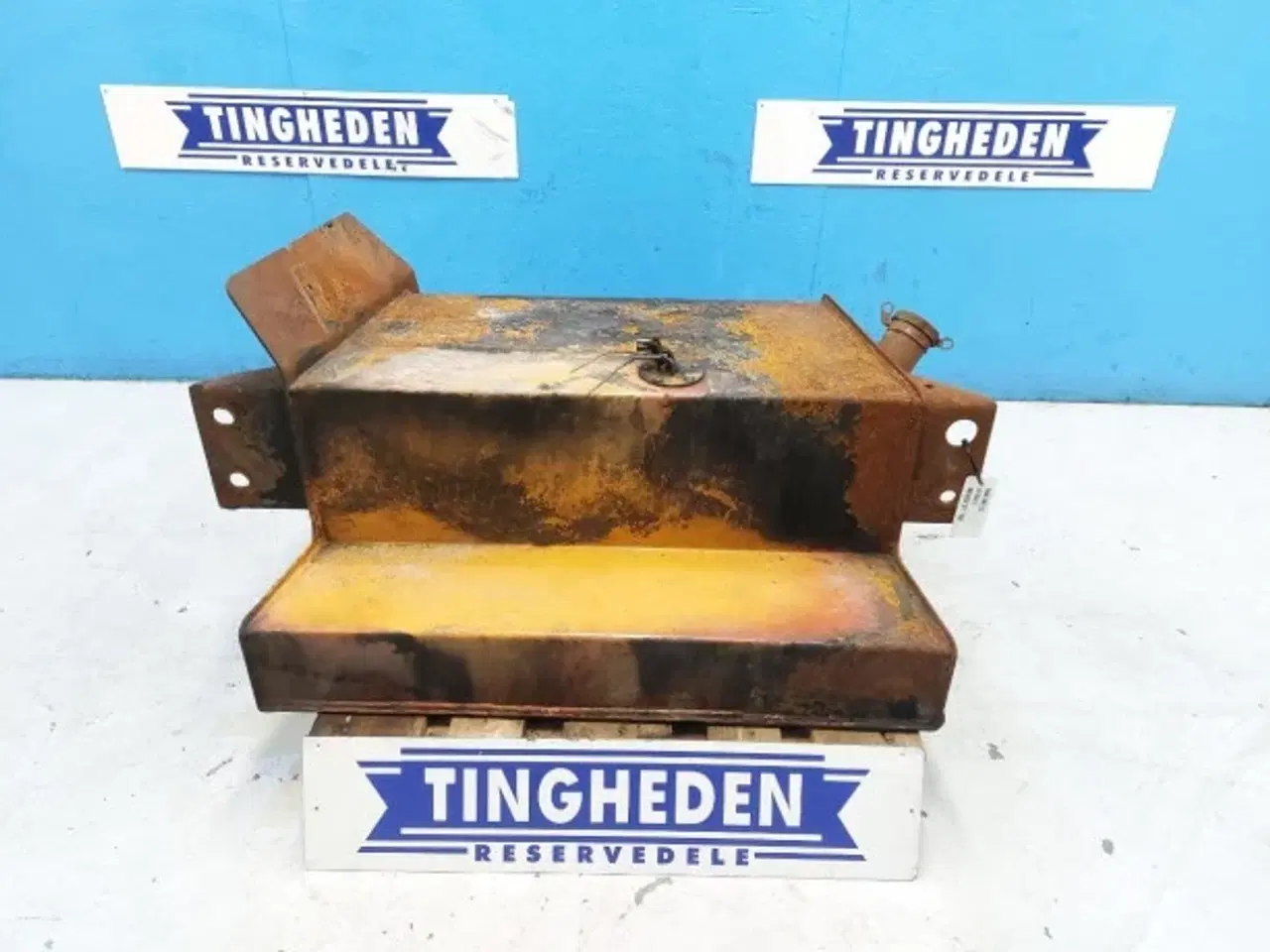 Billede 1 - Case 580 SLE Brændstoft Tank 231884A1