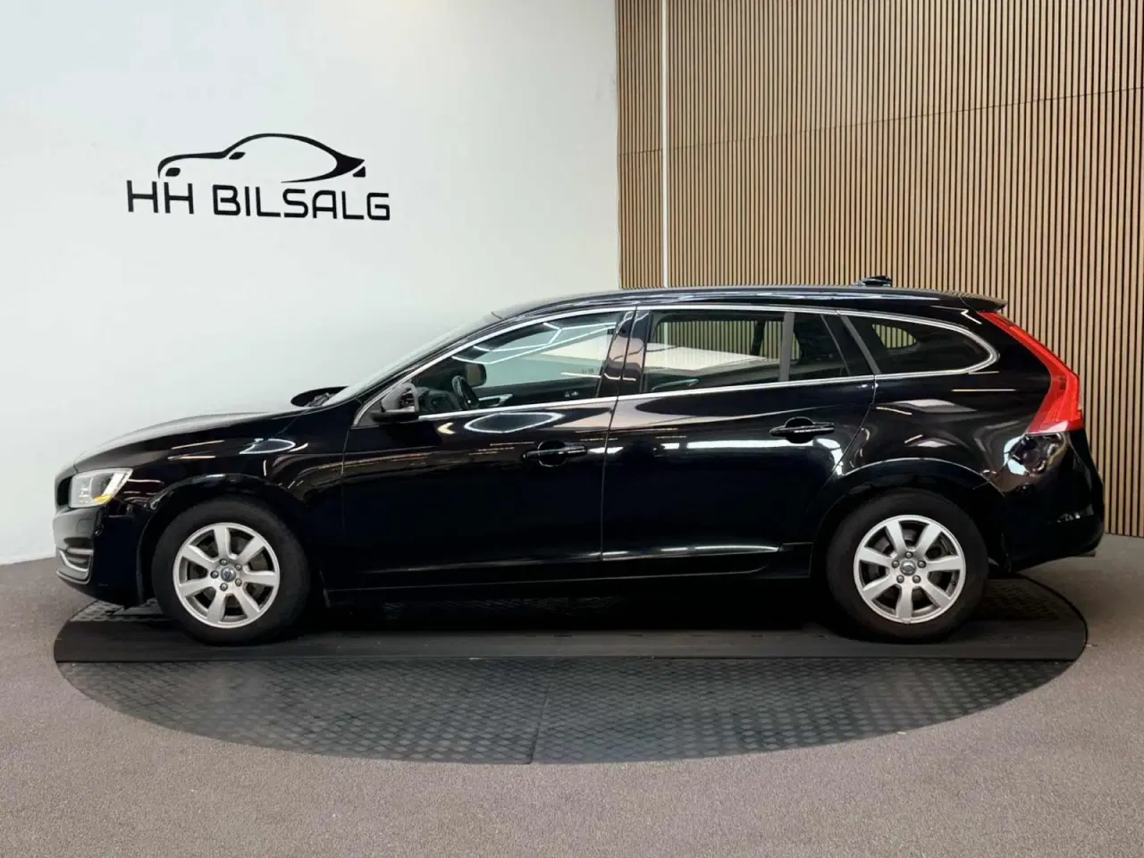 Billede 8 - Volvo V60 2,0 D3 136 Momentum
