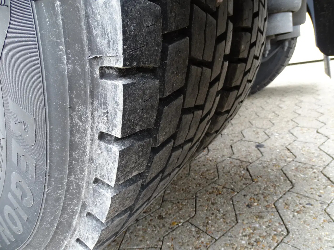 Billede 5 - Iveco S-WAY Twinsteer udlejes