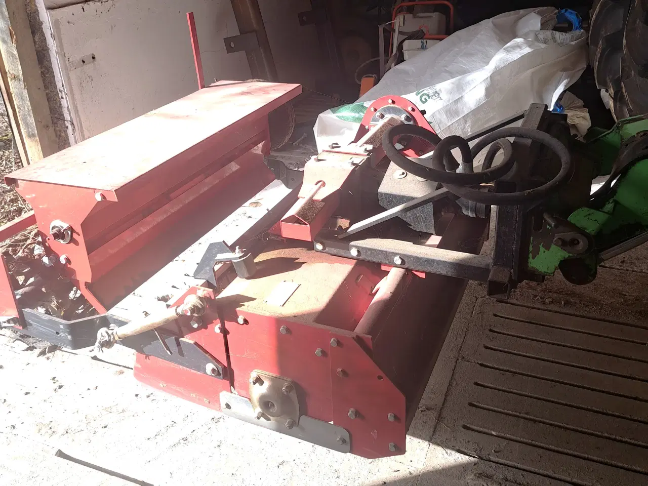 Billede 3 - STENNEDLÆGNINGSFRÆSER med Såkasse