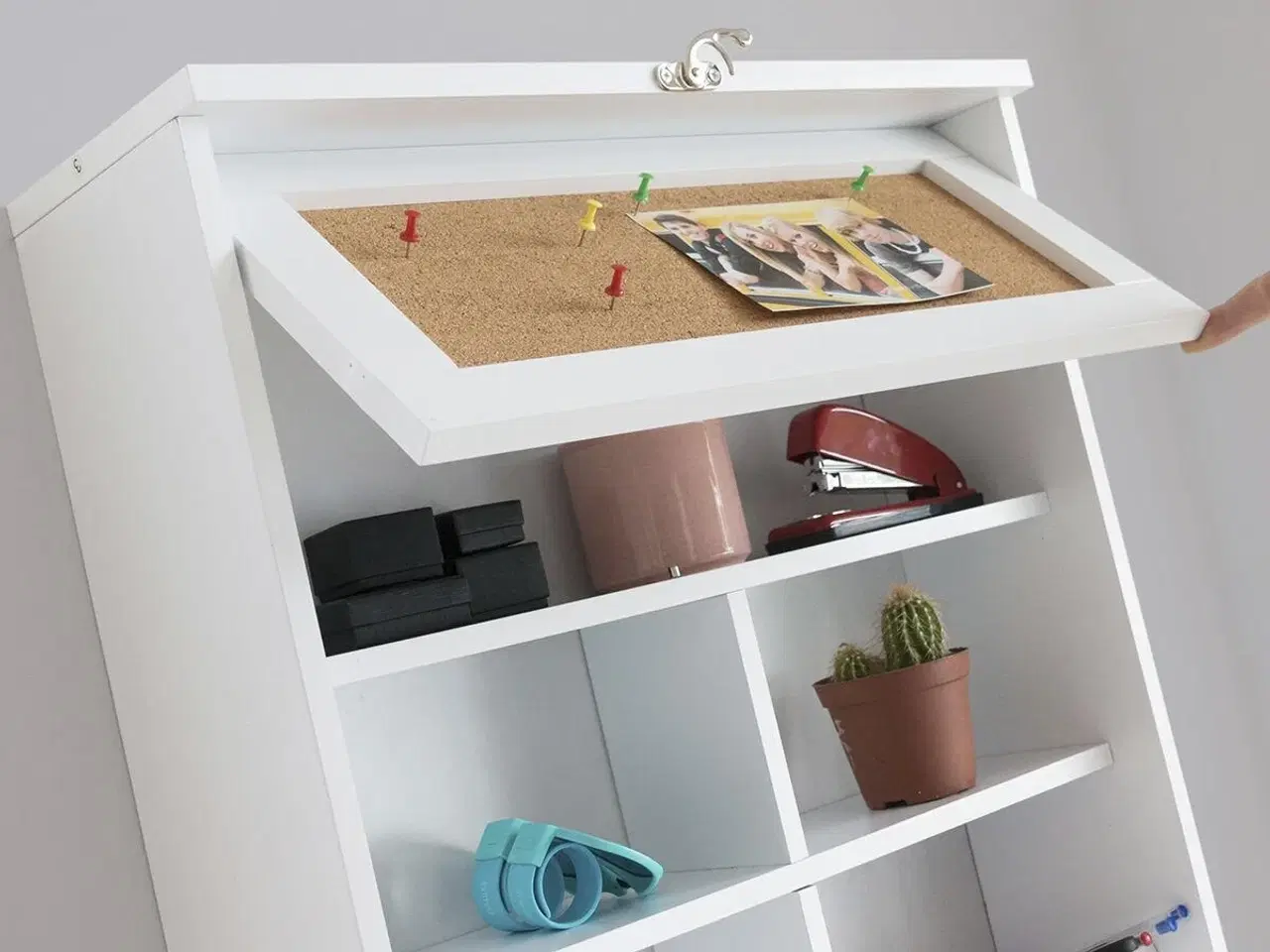 Billede 4 - Vægmonteret klapbord Woldy fra - hvid skrivebordsløsning