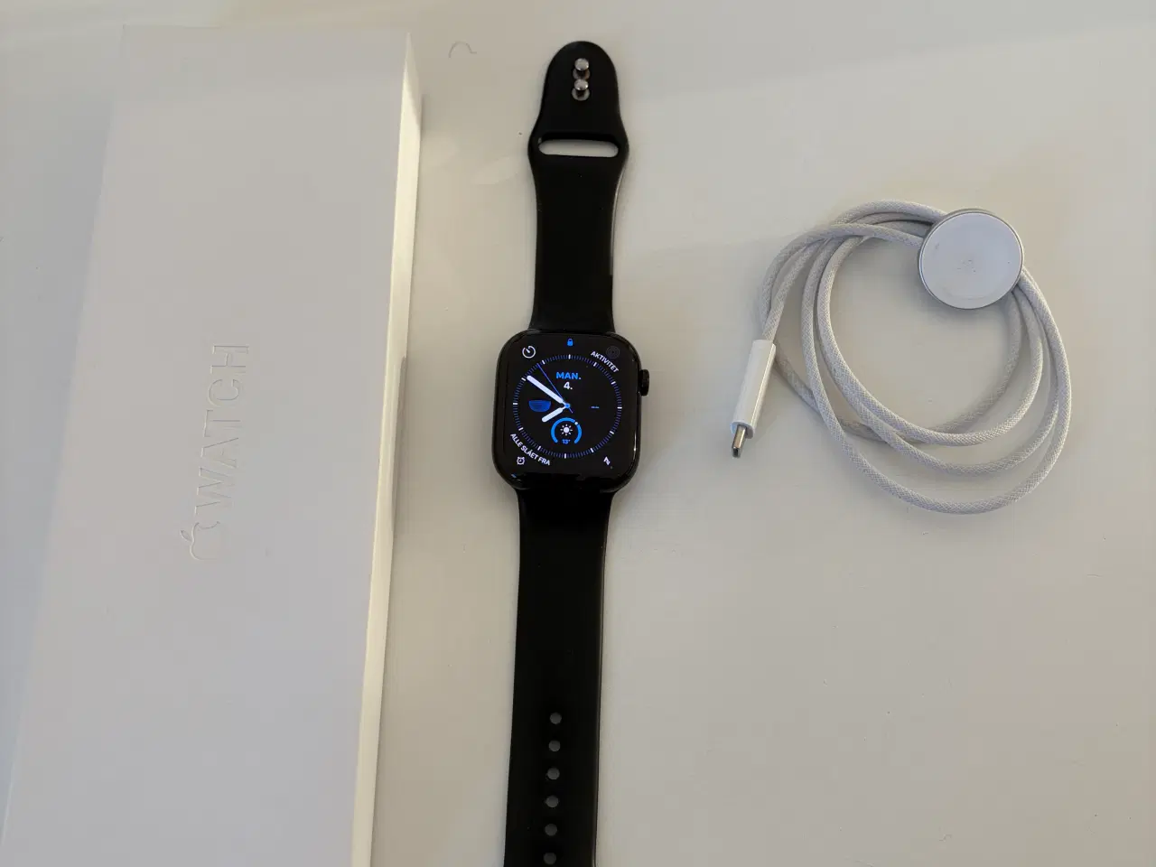 Billede 2 - Apple Watch S10 46mm GPS + Cellular, Jet Black