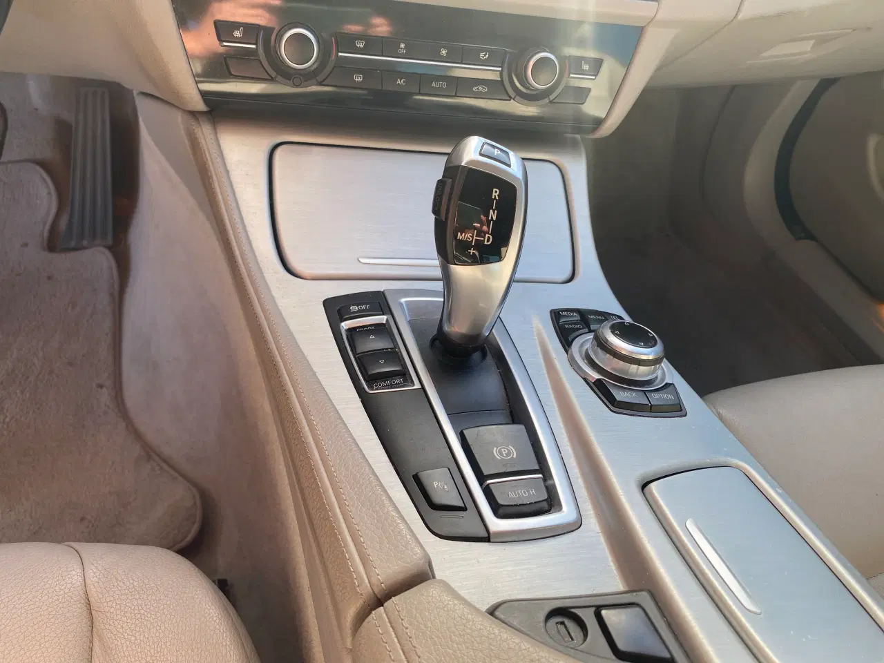 Billede 10 - 🚗 BMW 520d – Velholdt og velkørende pendlerbil 🚗