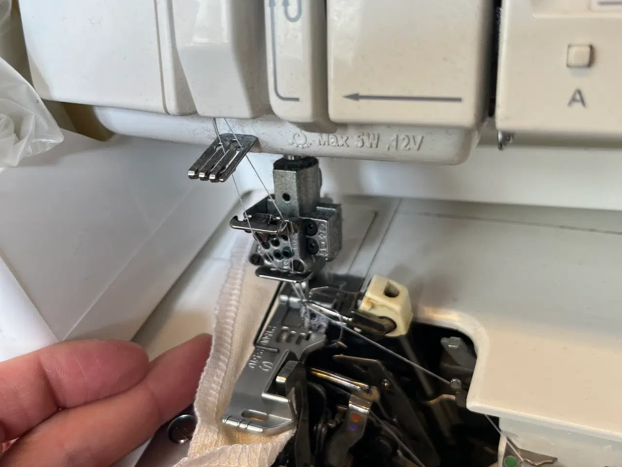 Billede 3 - Husqvarna overlock / coverlock