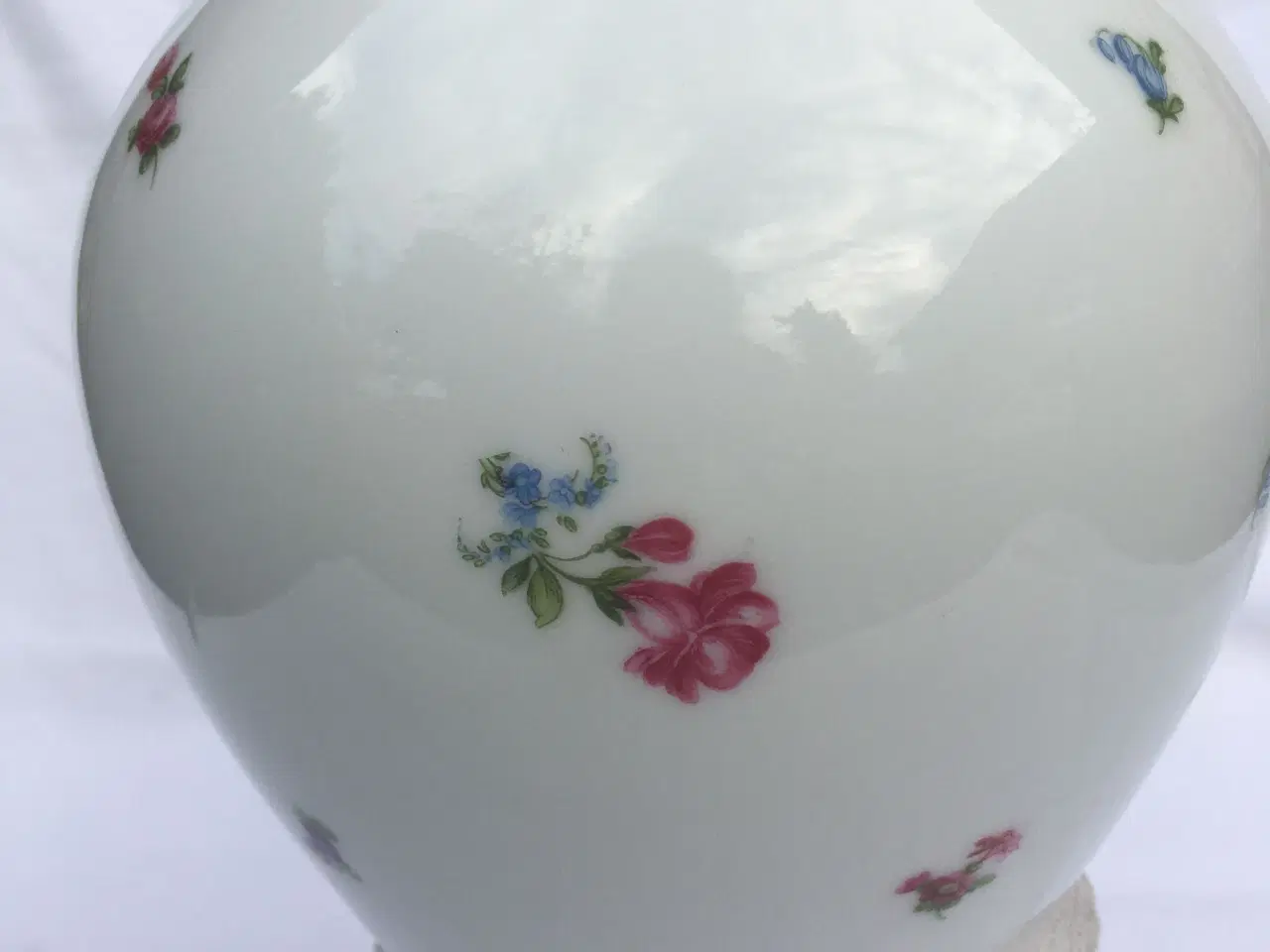 Billede 4 - kugle vase med blomster