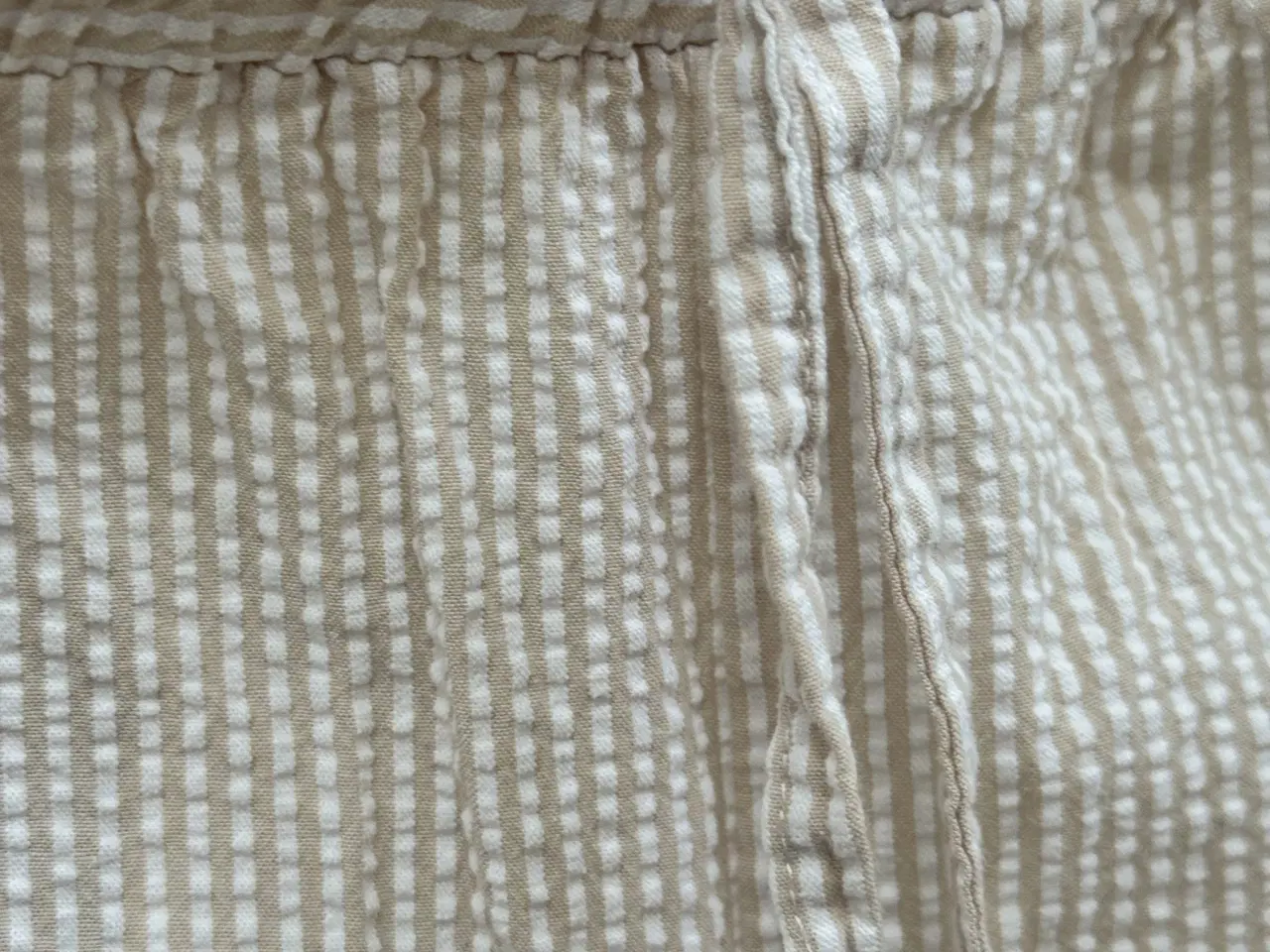 Billede 3 - NA-KD stribet bukser i hvid og brun str xs