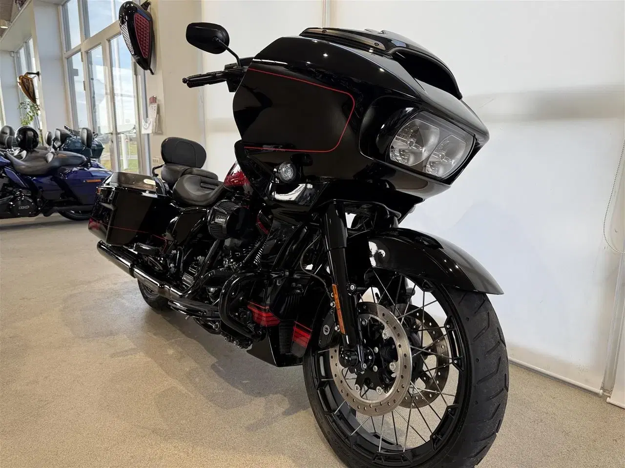 Billede 2 - Harley-Davidson FLTRXSE ROAD GLIDE CVO 117"