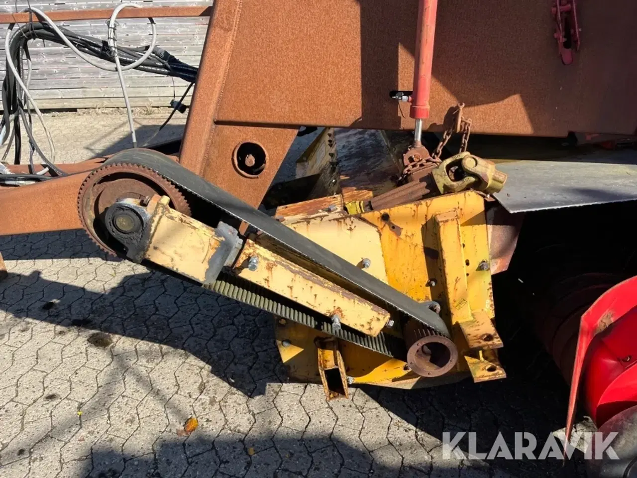 Billede 11 - Presser Massey Ferguson LB 190