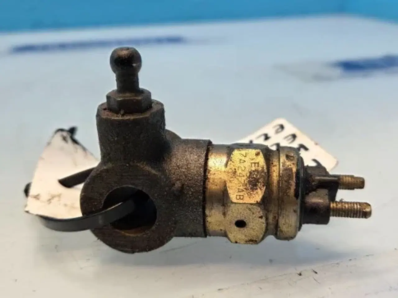 Billede 2 - Ford 8210 Kontakt E2NN7A247AB