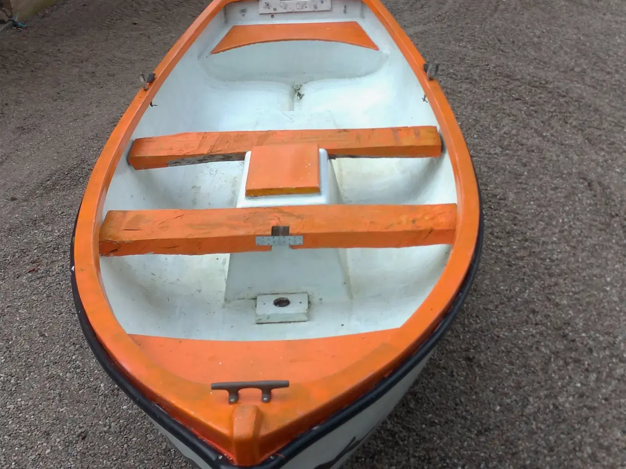 Billede 2 - Velholdt Fiskerjolle