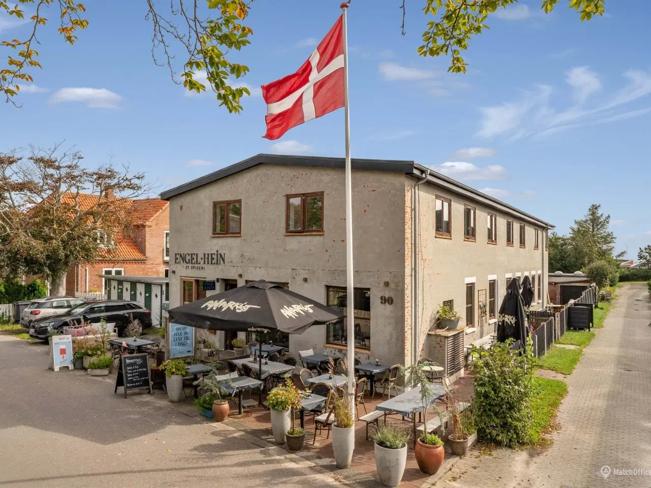 Billede 1 - Bolig og erhverv midt i Nordby – 475 m2. talrige muligheder og havkig