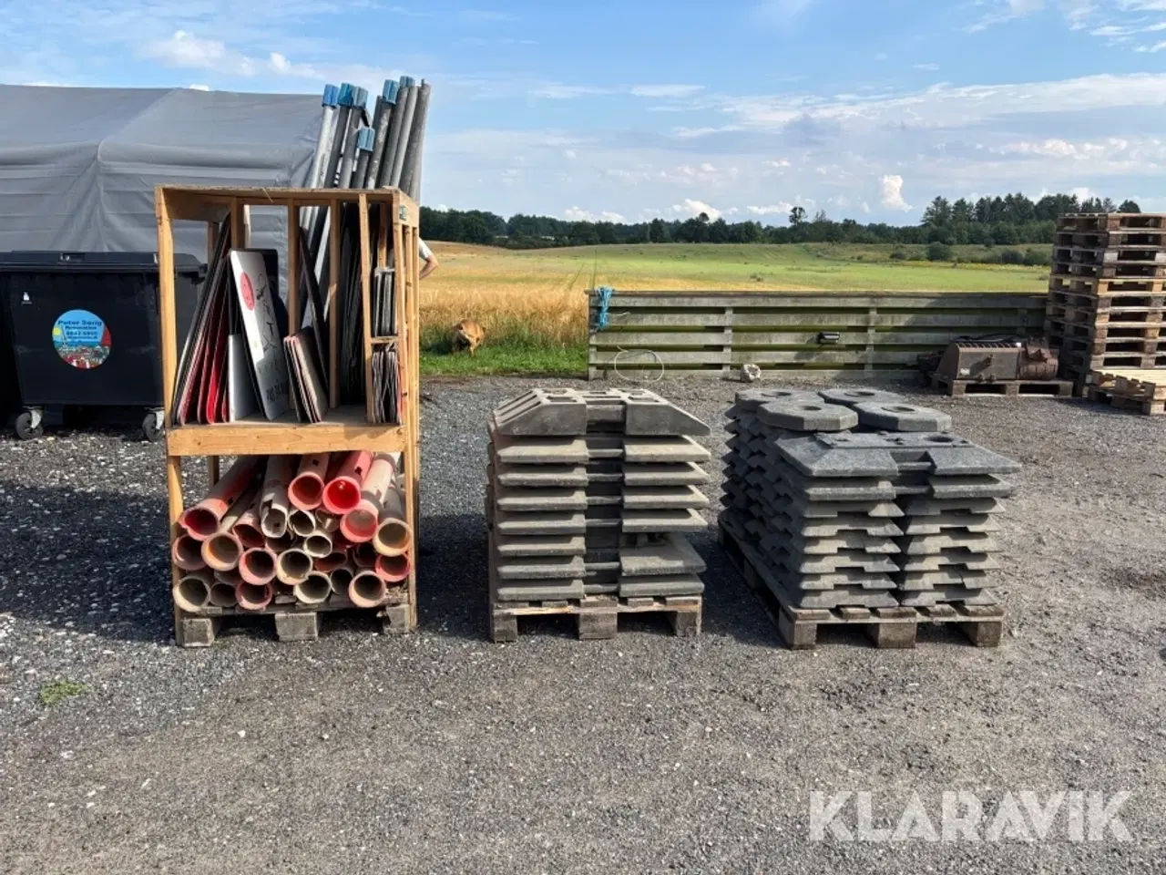 Billede 8 - Skilte, kejler og fødder