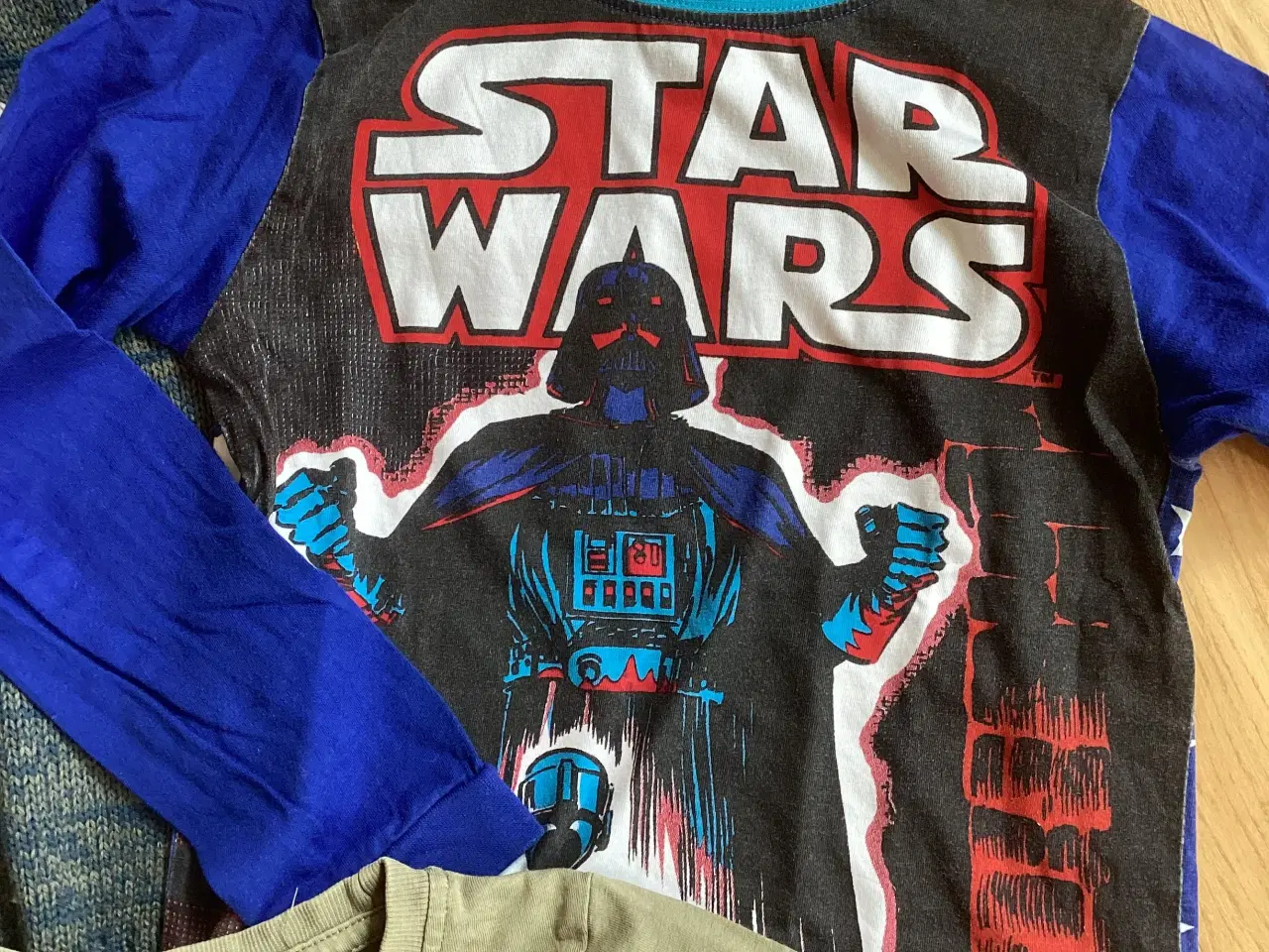 Billede 5 - Bluse pakke str. 116