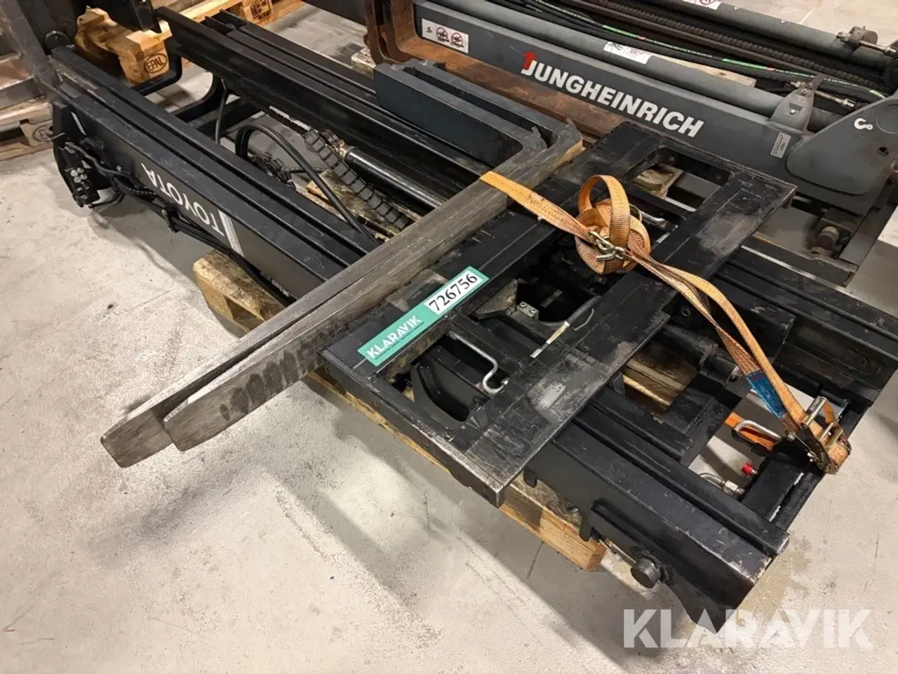 Billede 2 - Mast med Pallegafler Toyota - 5 meter