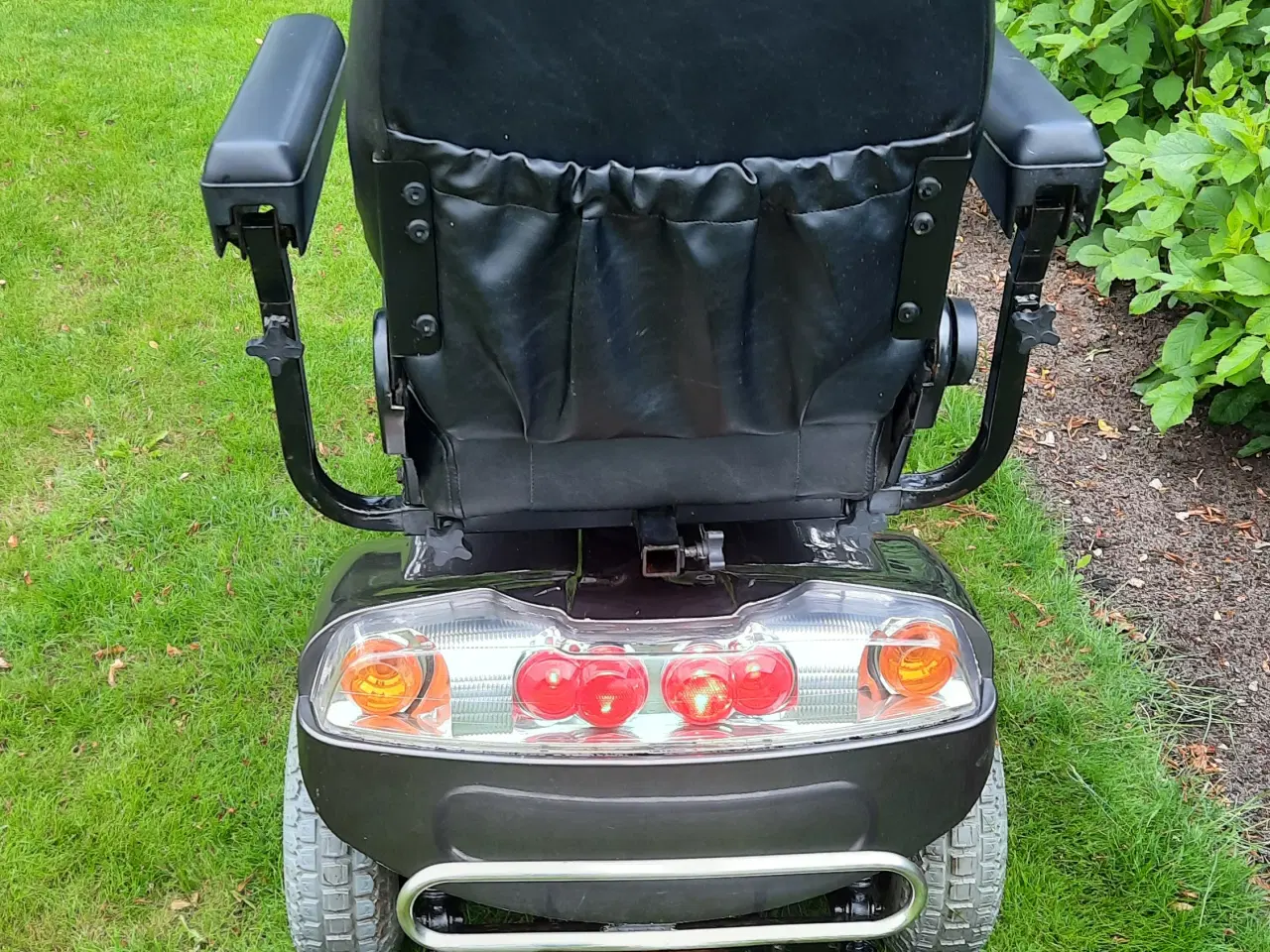 Billede 3 - Elscooter / El-scooter  nyserviceret og klar til b