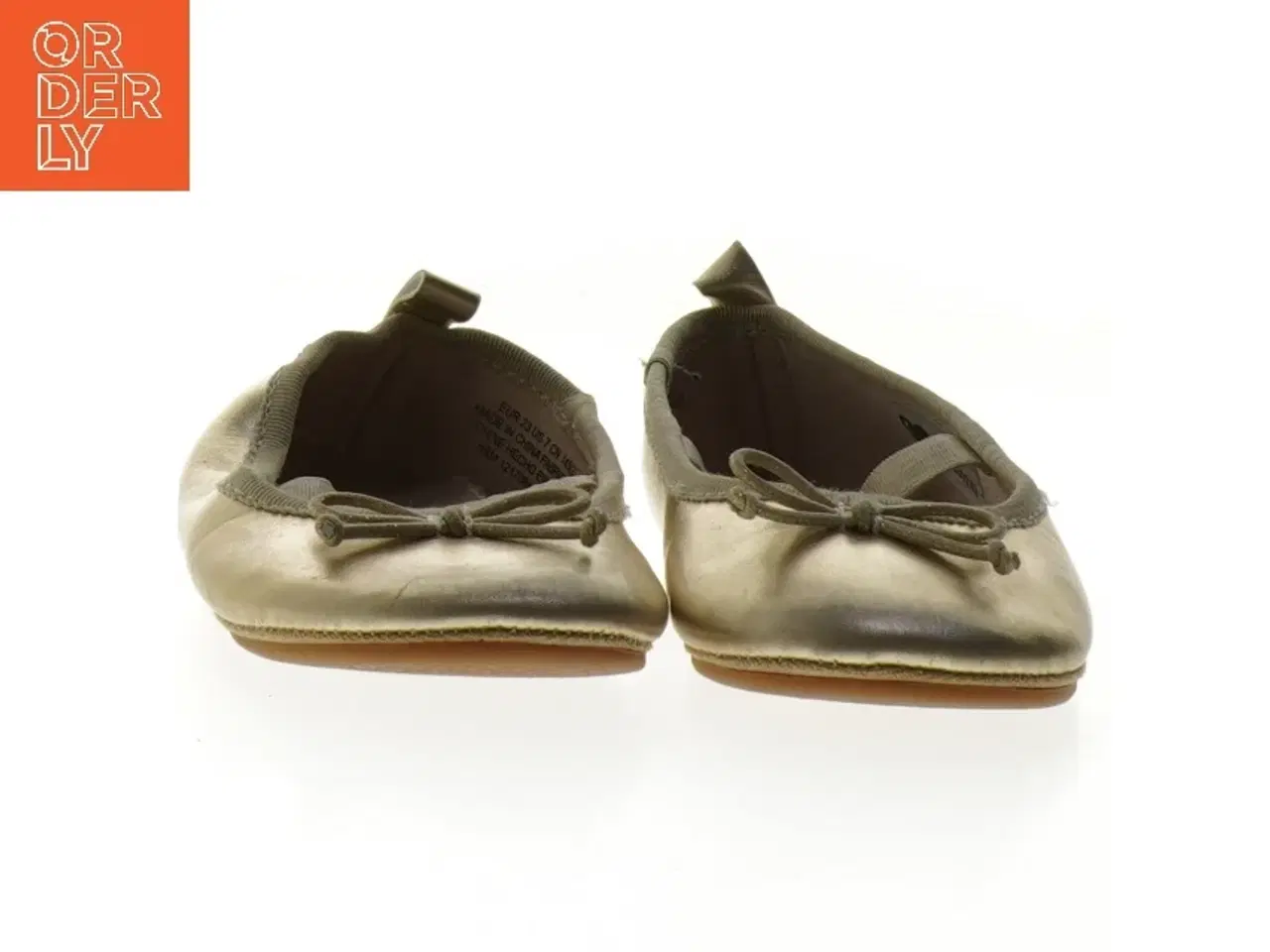 Billede 3 - Guld ballerina sko til børn fra H&M (str. 23 )
