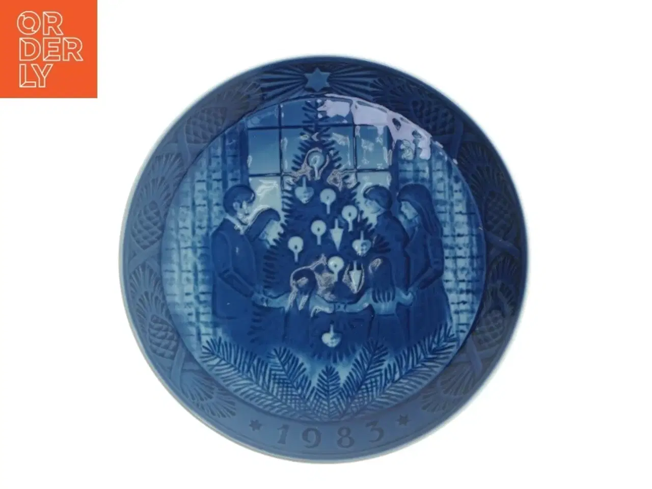 Billede 3 - Royal Copenhagen juleplatte samling fra Royal (str. Ø. 18 cm. 6 styk)