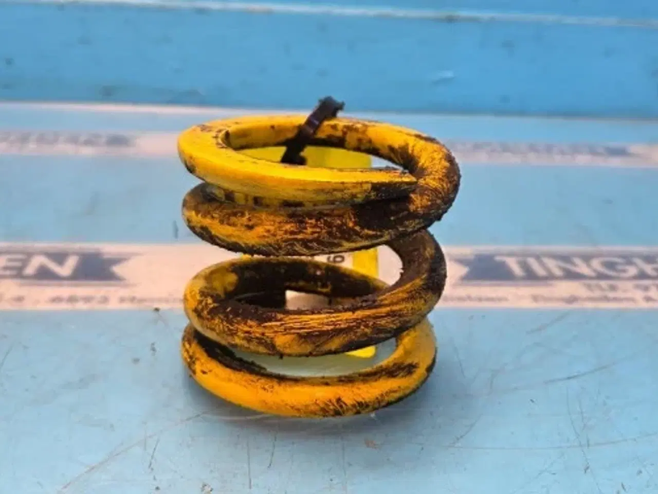 Billede 2 - New Holland CR9090 Fjeder 84076755