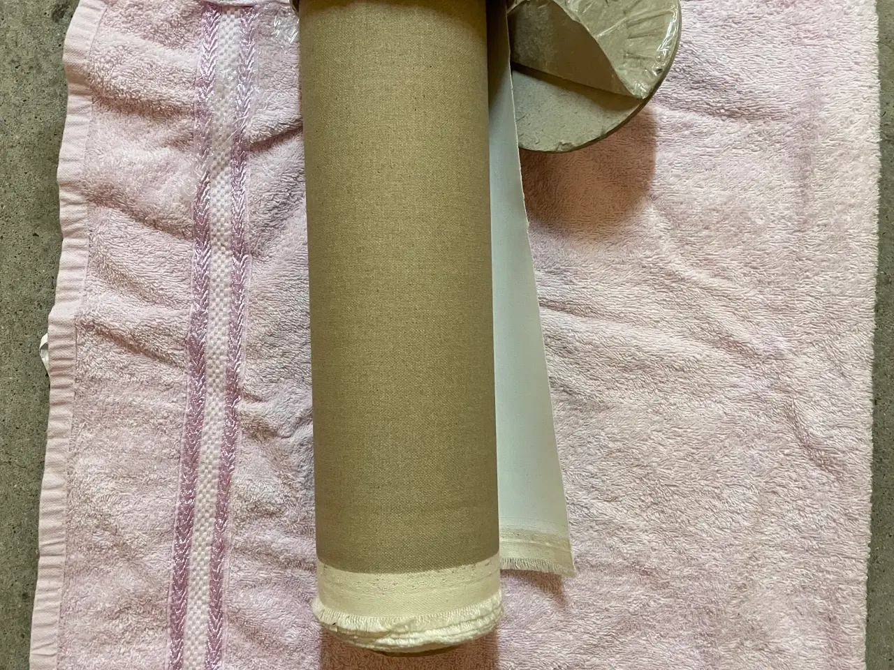 Billede 2 - Bomuldslærred på rulle 