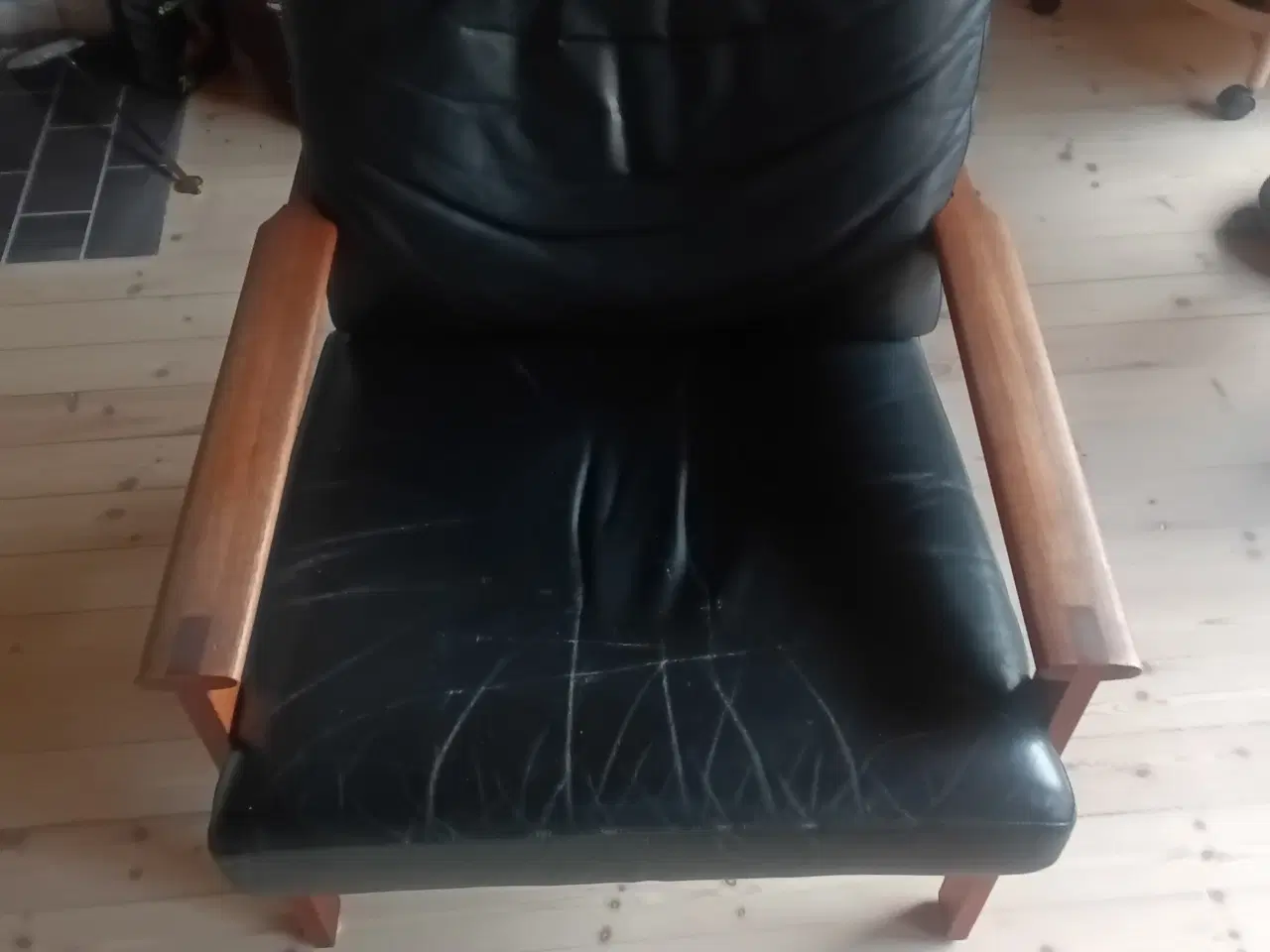 Billede 4 - Illum Wikkelsø , Model Capella men sorte skind pud