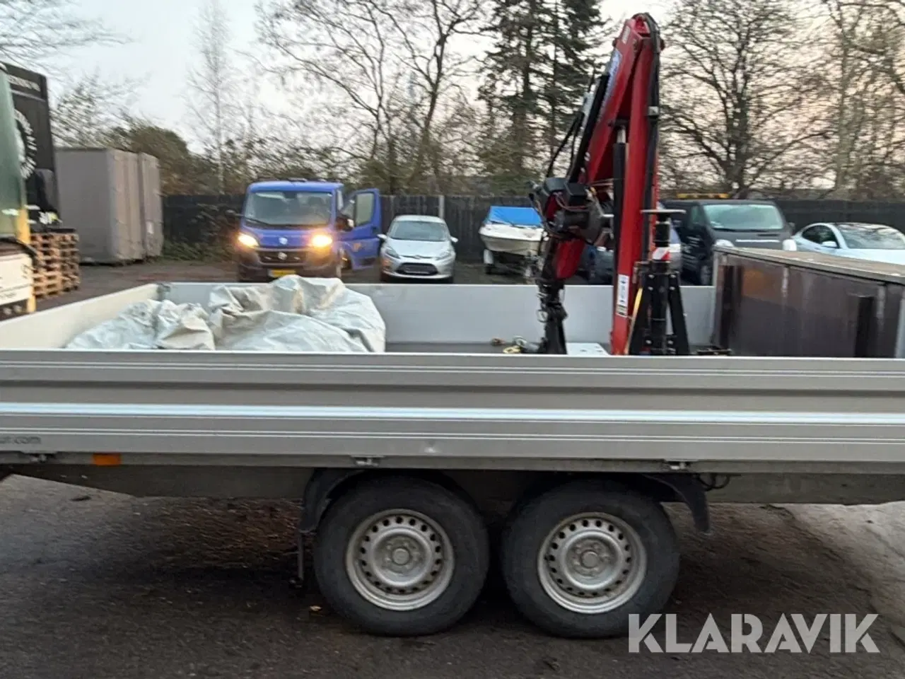 Billede 9 - Humbaur 3.500 kg 3-akslet trailer med HMF 152 kran Humbaur 354121