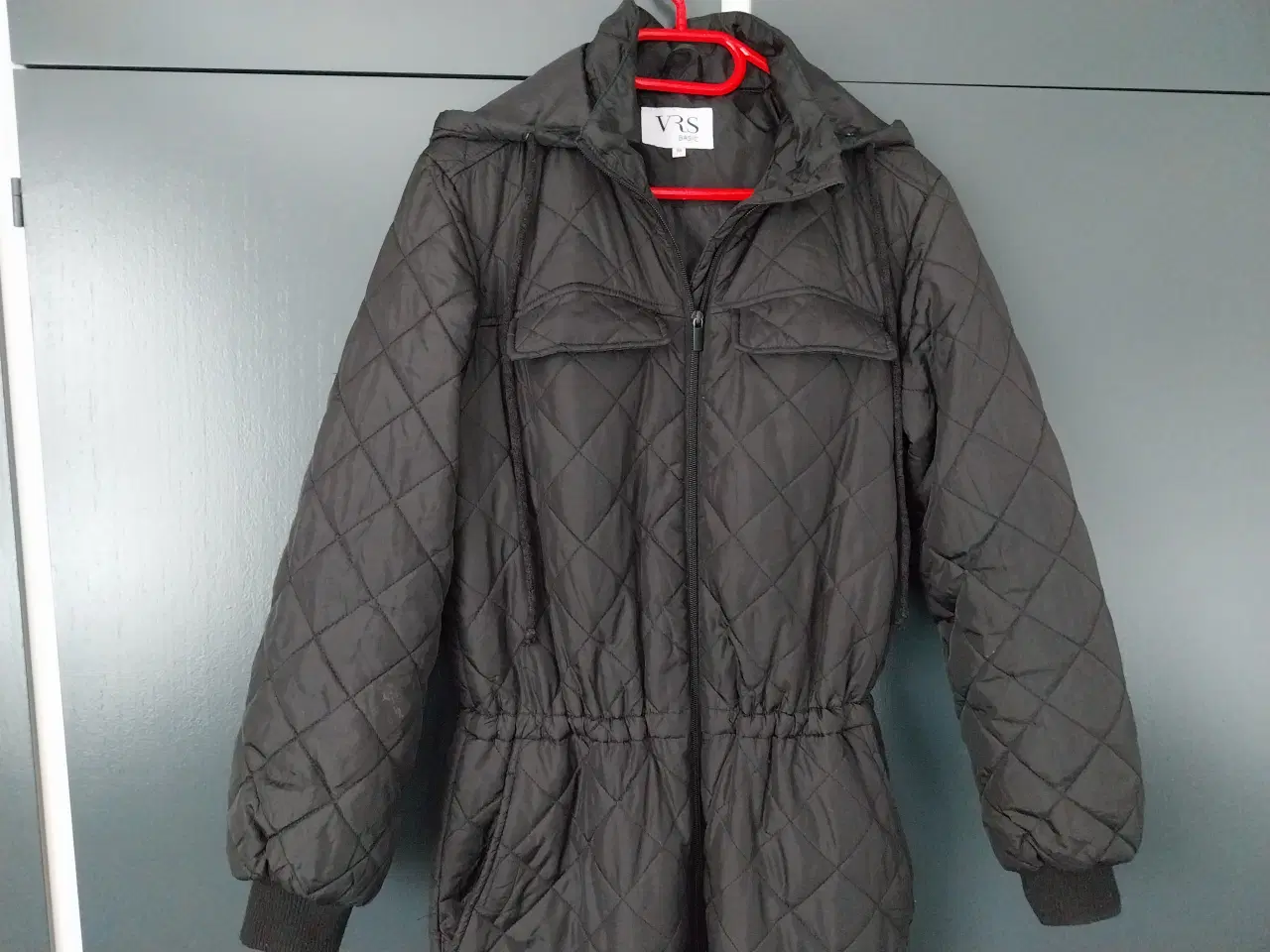 Billede 2 - Thermodragt med påsyet hætte