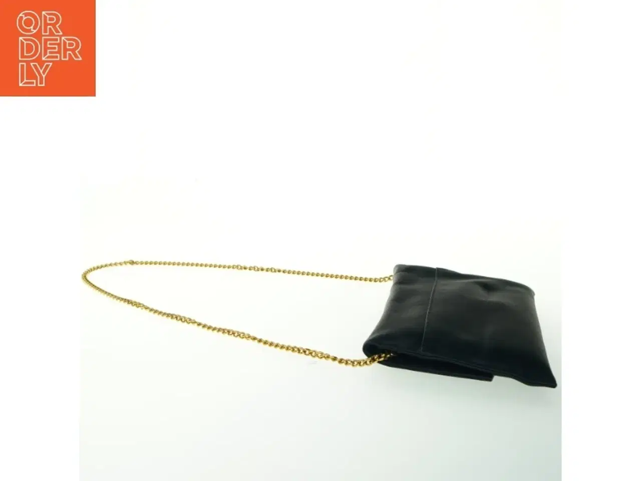 Billede 2 - Sort aftenclutch med guldkæde (str. 23x14,5 cm)