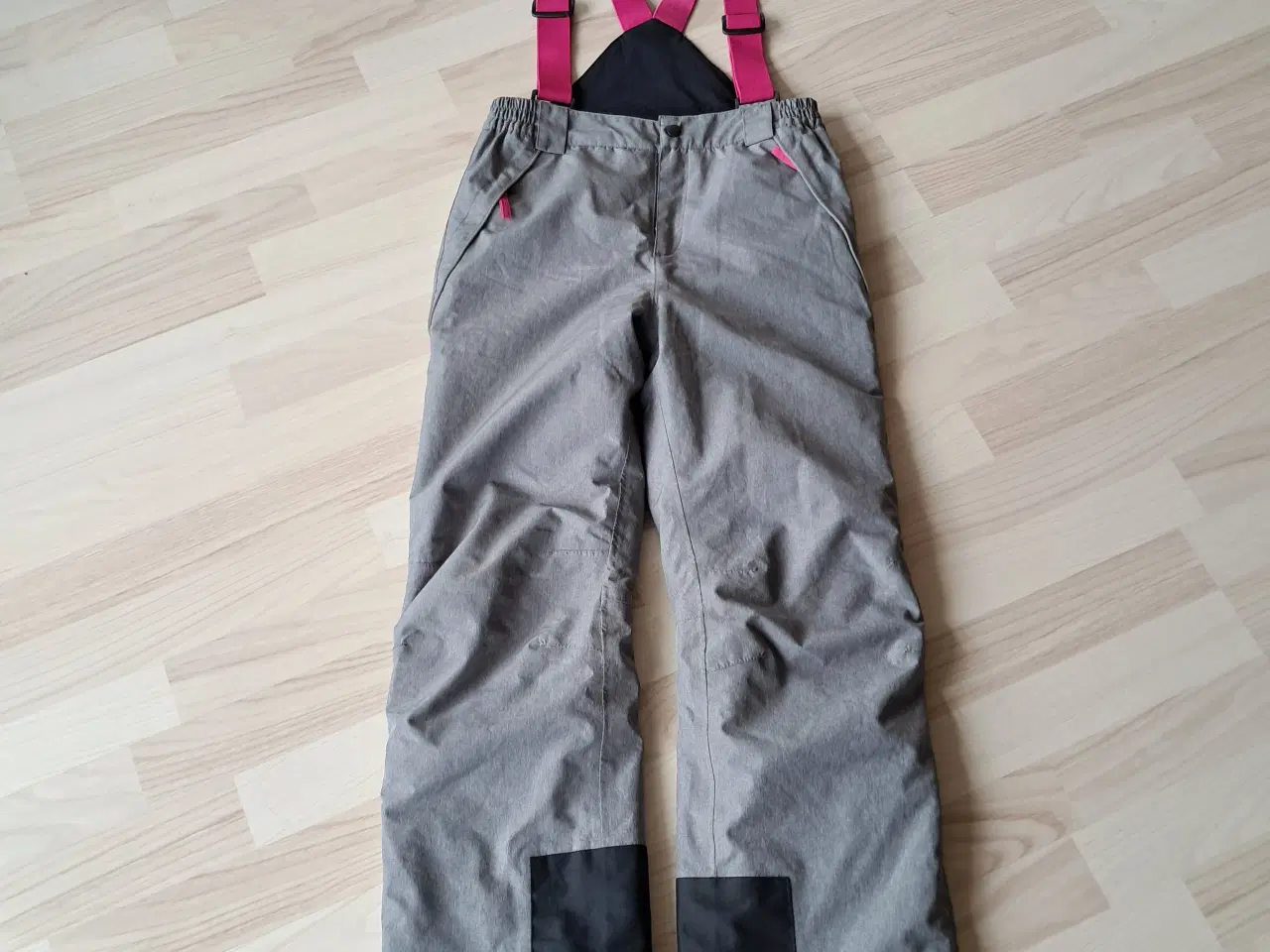 Billede 1 - Skibukser Active