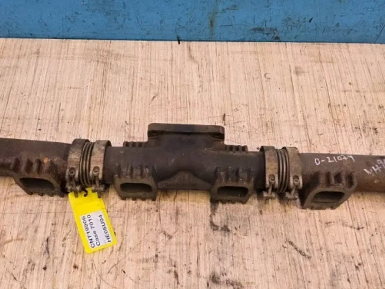 Billede 3 - Case 9010 Udstødningsmanifold 504046508