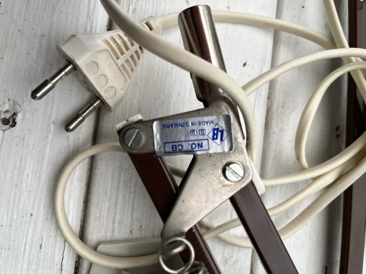 Billede 4 - To “arkitekt-lamper”, brune. Giv bud.