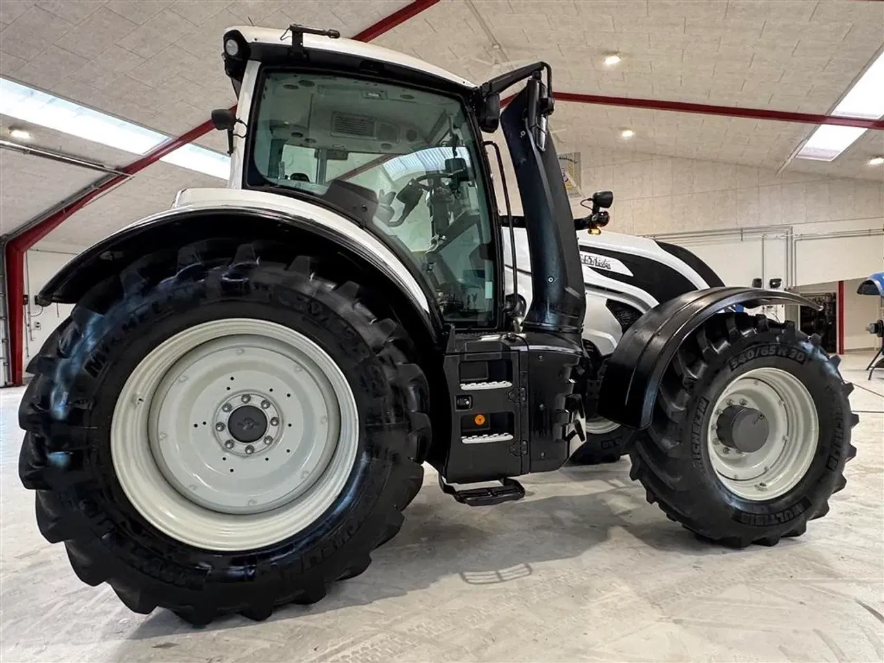 Billede 12 - Valtra T145 DIRECT KUN 1900 TIMER! MED SMARTTOUCH OG AUTOSTYRING!