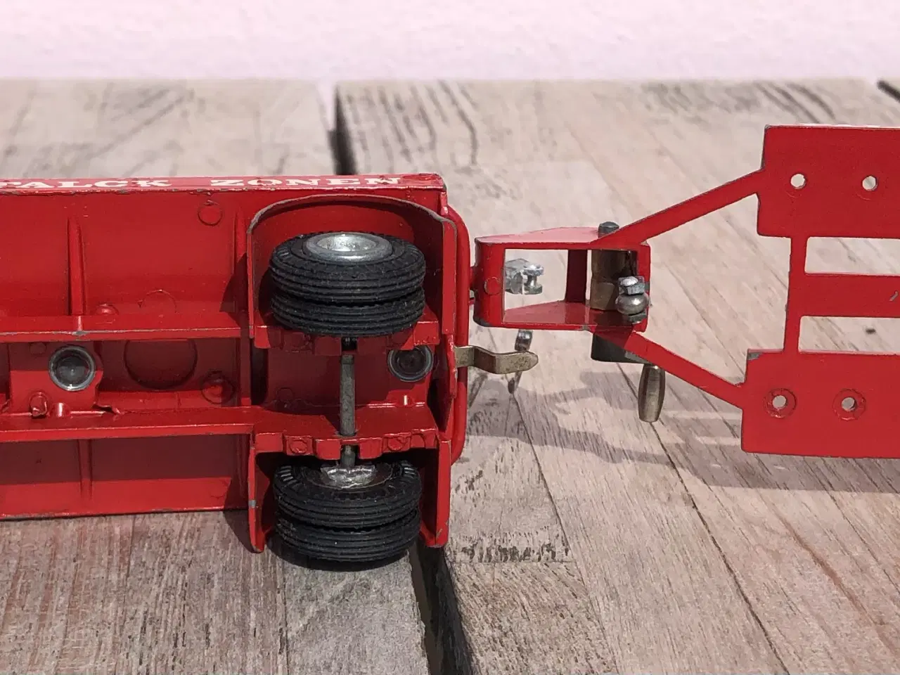 Billede 5 - TEKNO...VOLVO KRANBIL med EFTERLØBER FALCK ZONEN