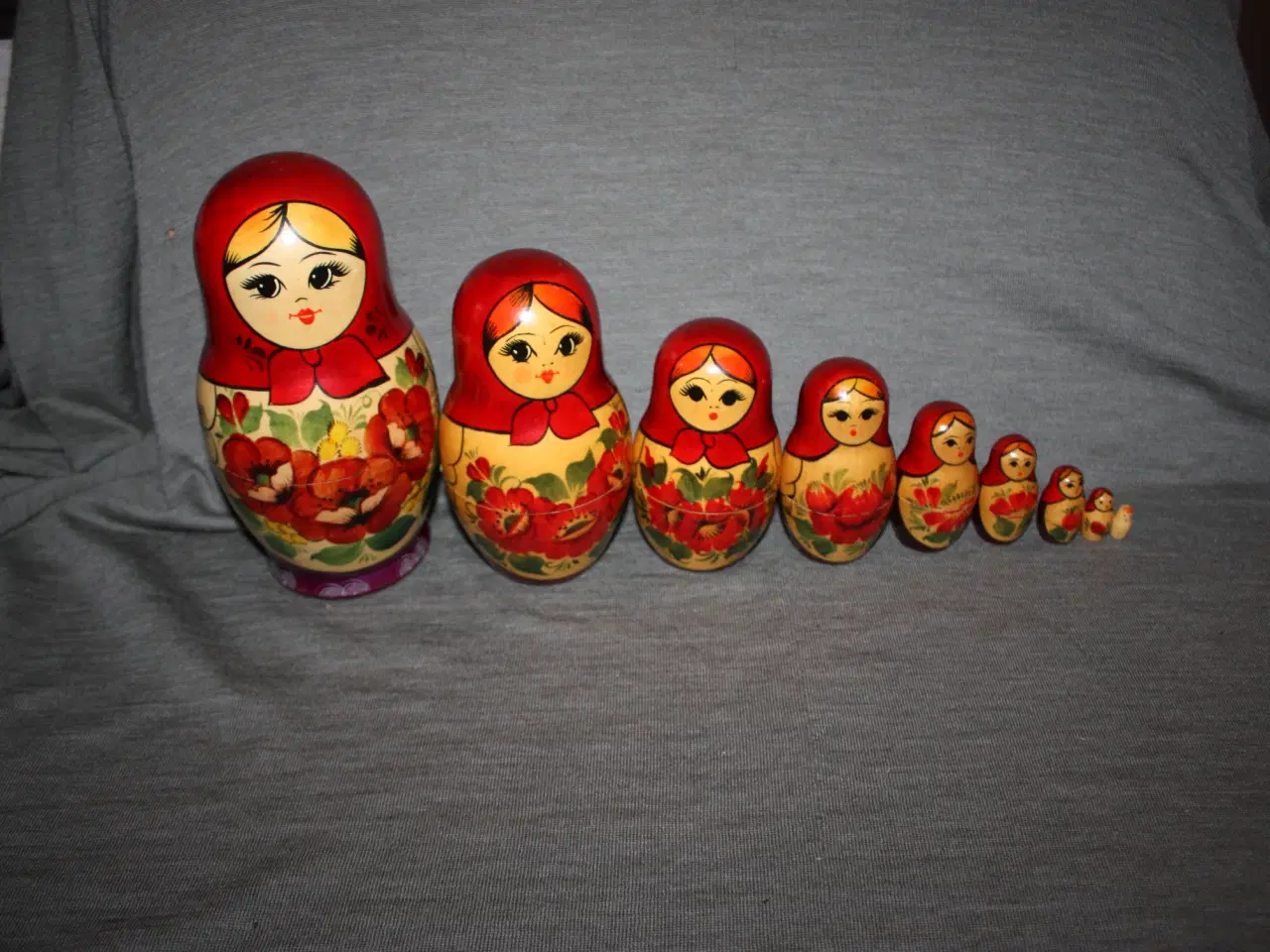 Billede 1 - Dukker Babushka matryoshka højde 19 cm 9 stk.