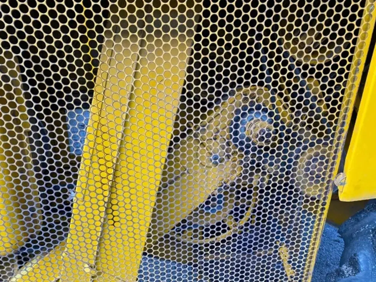 Billede 2 - Sampo 690 (Brandskadet)