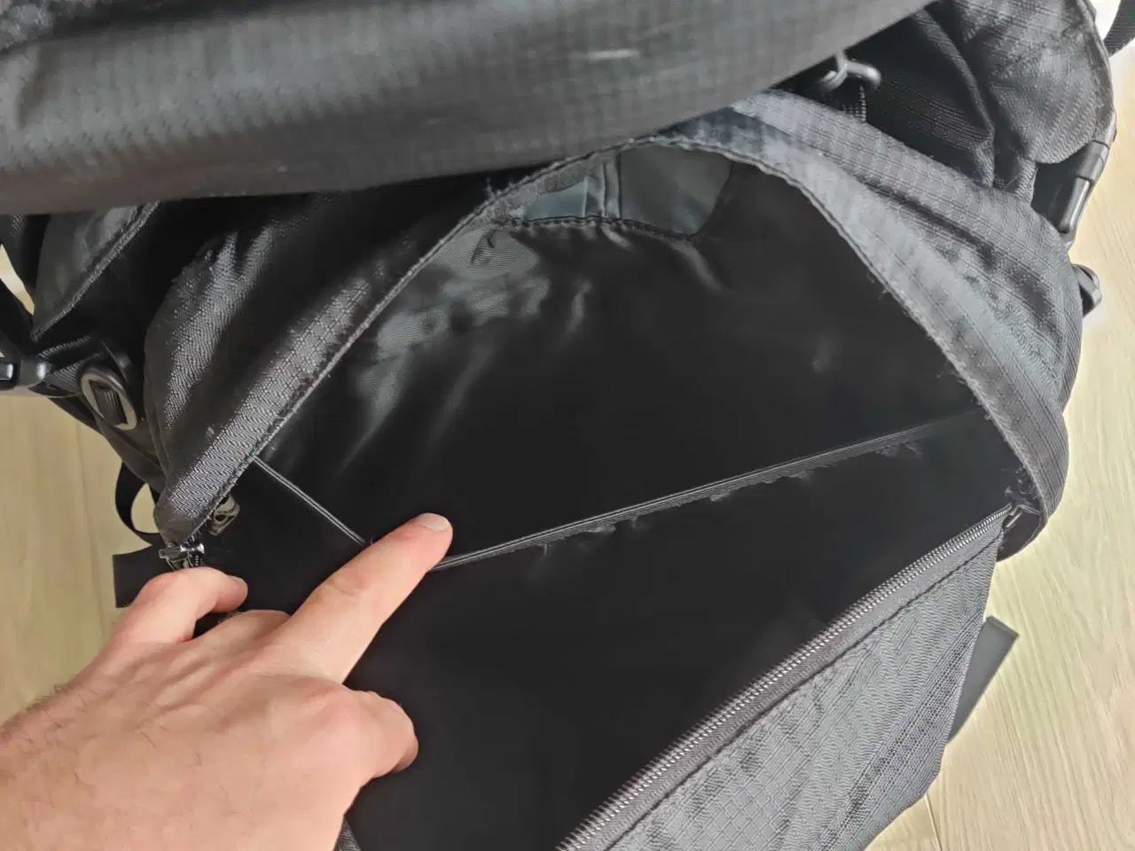 Billede 7 - Kathmandu 65L backpack + daypack