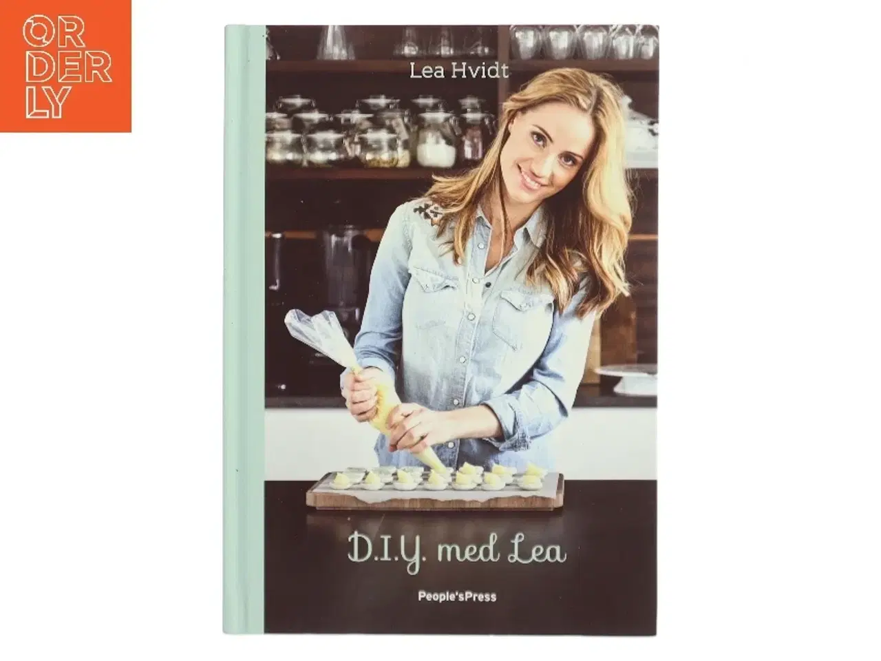 Billede 1 - D.I.Y. med Lea af Lea Hvidt (Bog)