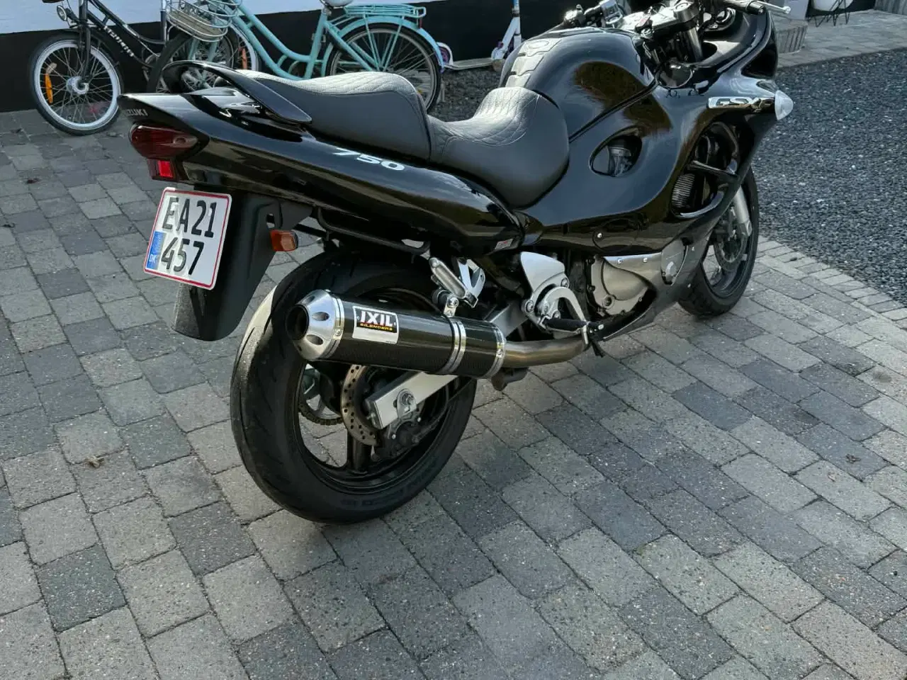 Billede 1 - Flot mc sælges gsx 750 f