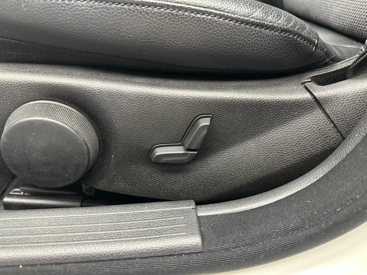 Billede 15 - Mercedes C200 2,2 CDi Avantgarde stc. aut. BE