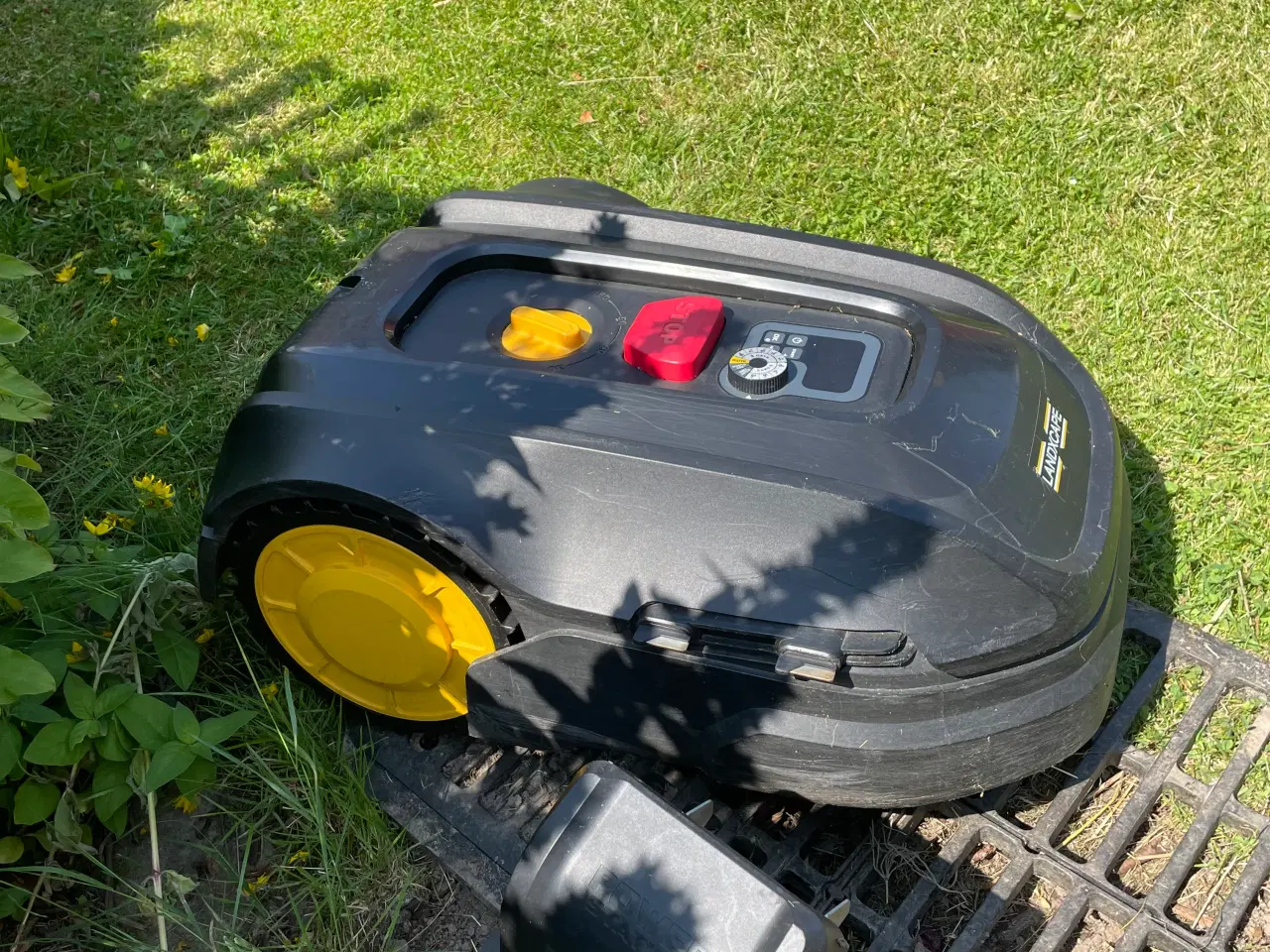 Billede 2 - Landxcape RobotplæneklipperLX 796