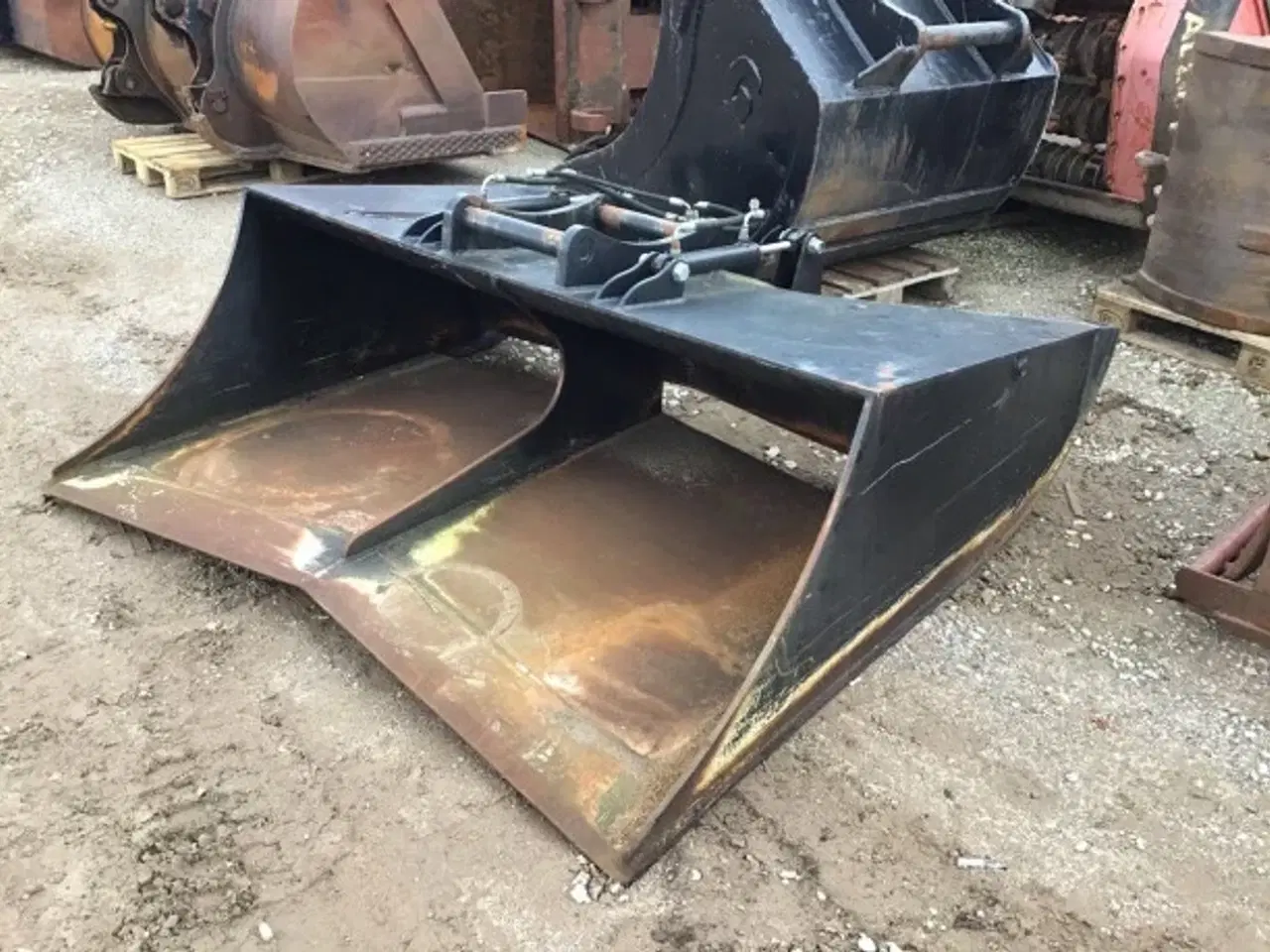 Billede 3 - Udlæggerskovl