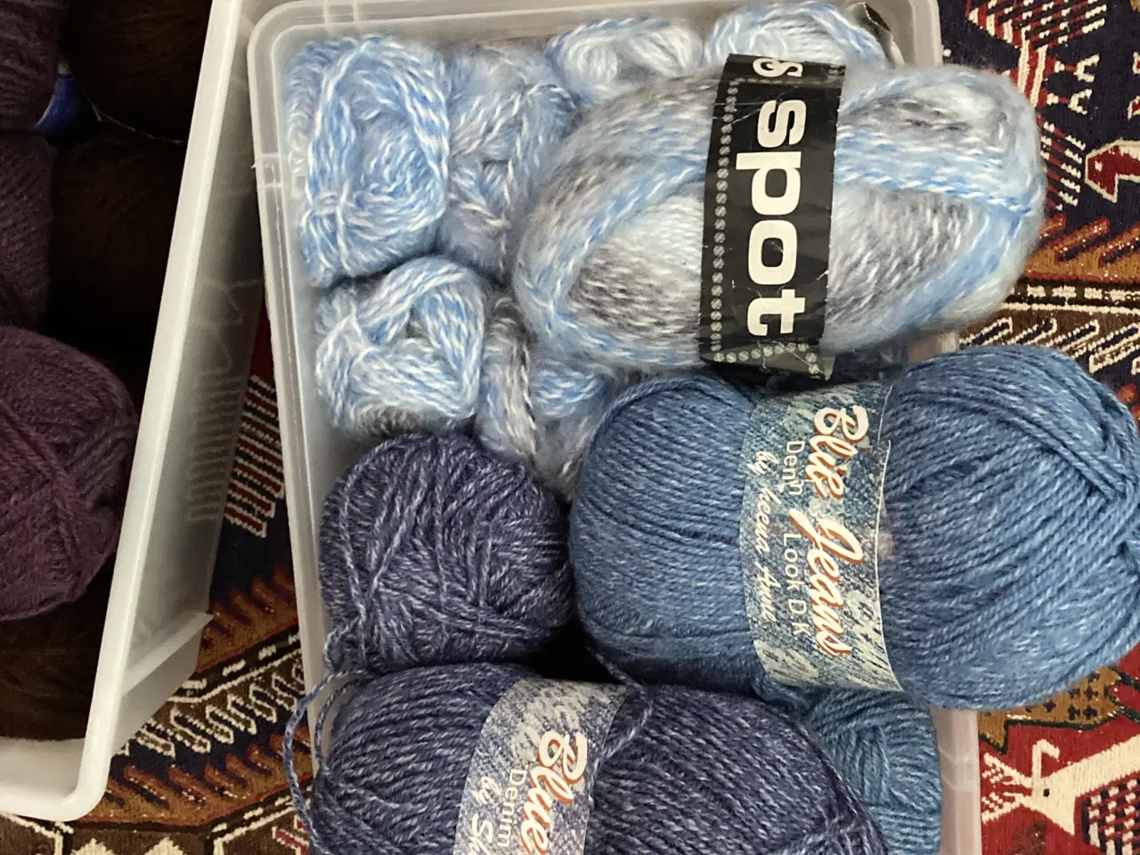 Billede 1 - Strikke garn