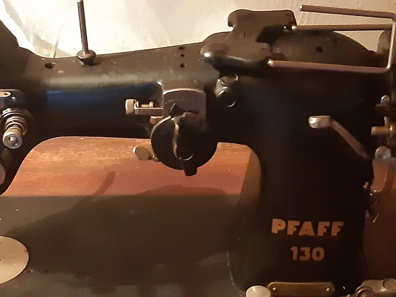 Billede 3 - Pfaff trædesymaskine