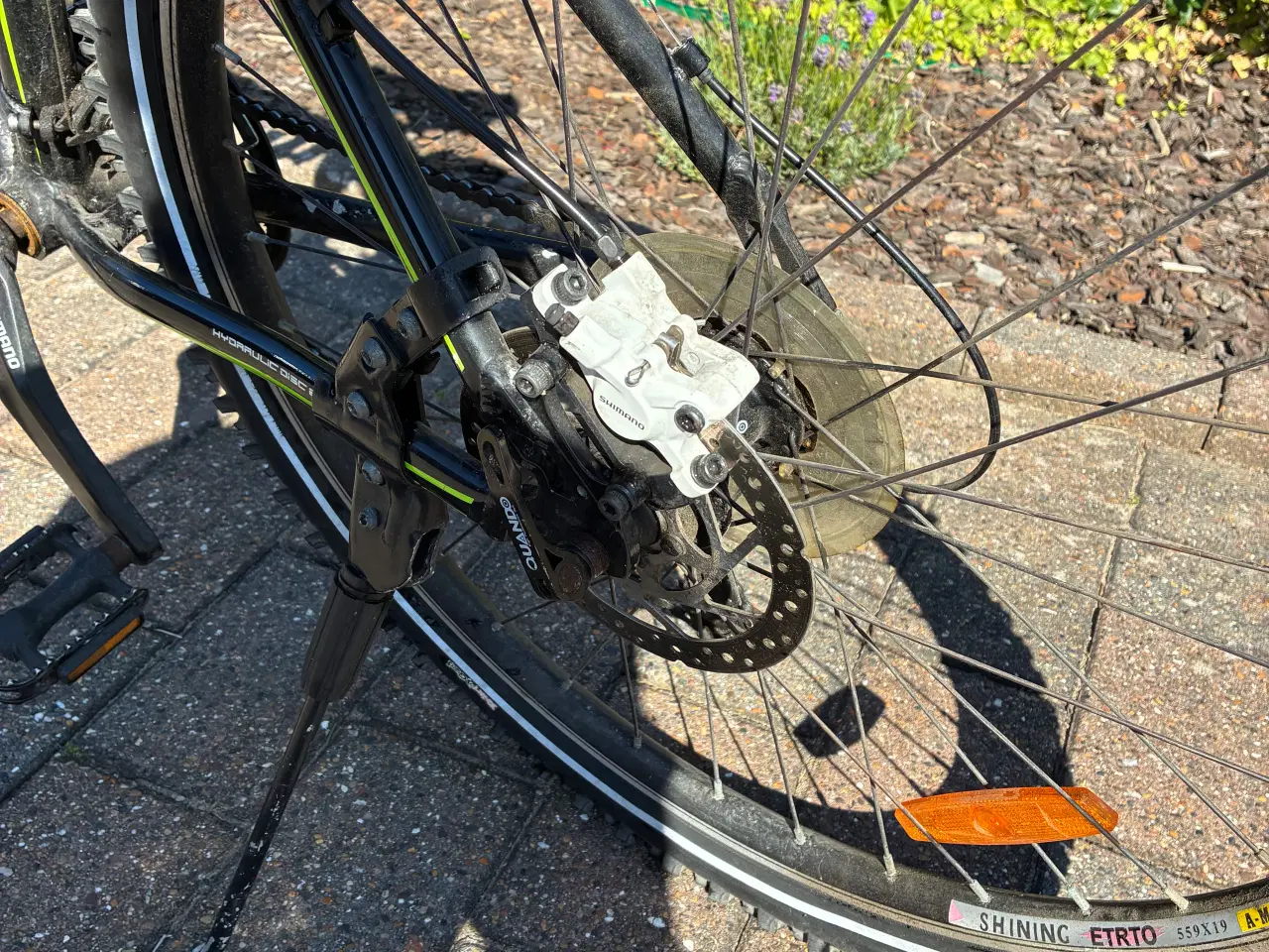 Billede 3 - Mountainbike med nye dæk