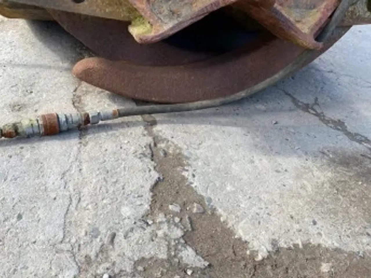 Billede 4 - Skovl med klo