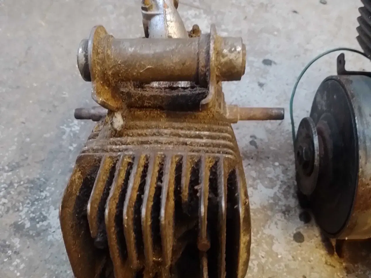 Billede 3 - Peugeot knallert motorer