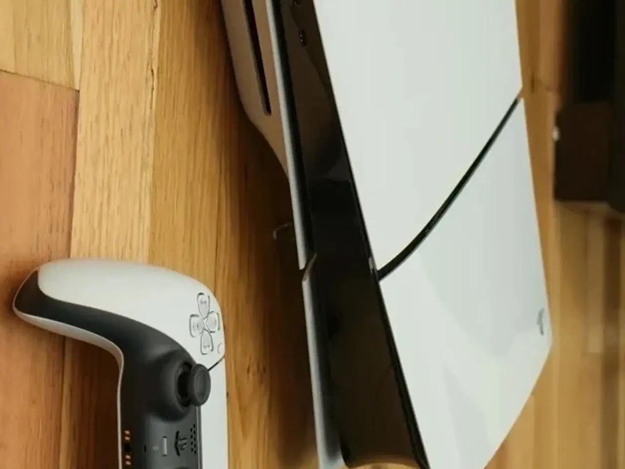 Billede 1 - Ps5 sælges evt med ekstra headset og controllers