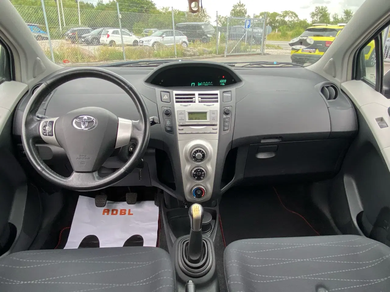 Billede 16 - Toyota Yaris 1,4 D-4D Linea Terra 90HK 5d